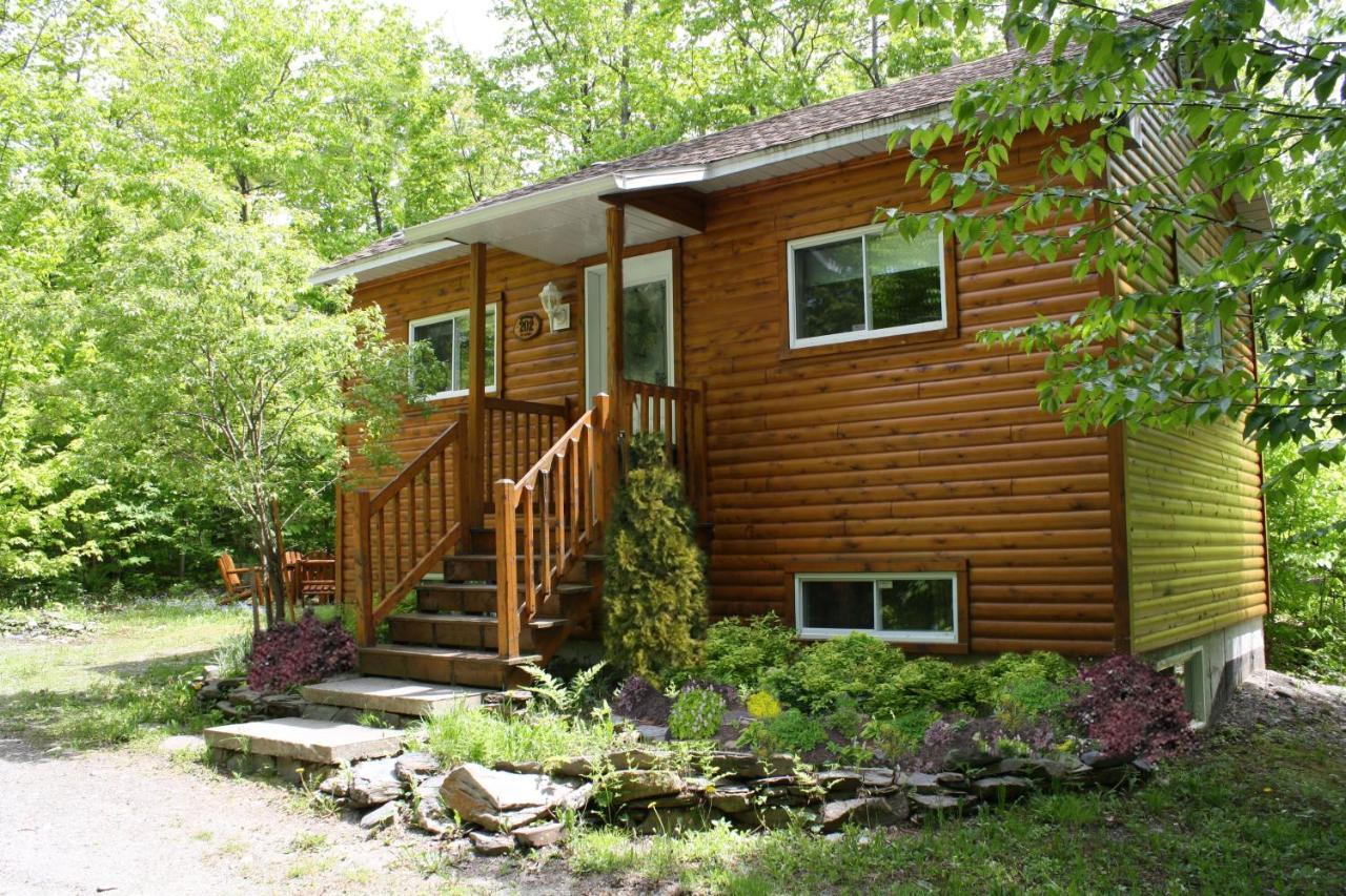 Domaine Des Montagnais Villa Notre-Dame-Des-Bois Exterior foto