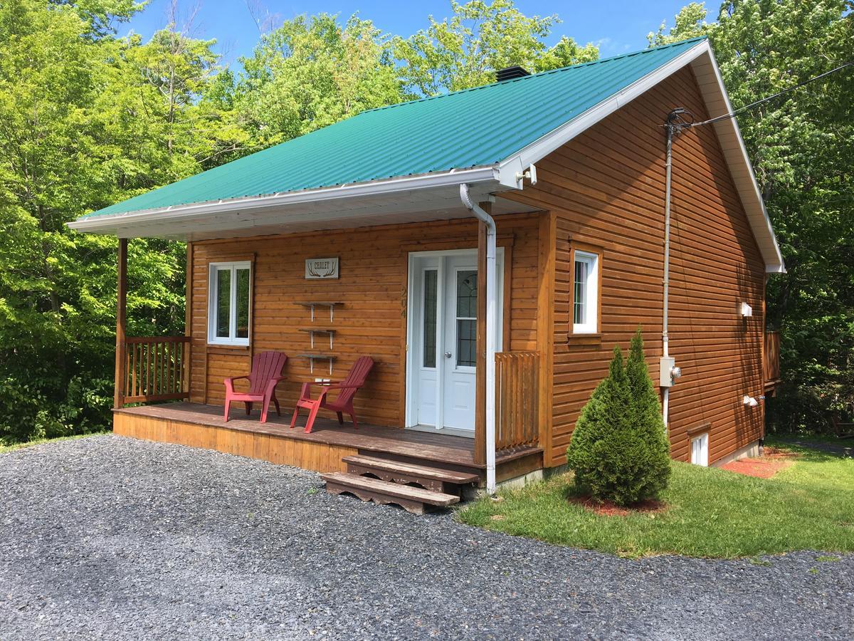 Domaine Des Montagnais Villa Notre-Dame-Des-Bois Exterior foto