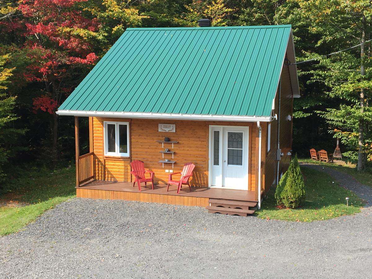 Domaine Des Montagnais Villa Notre-Dame-Des-Bois Exterior foto