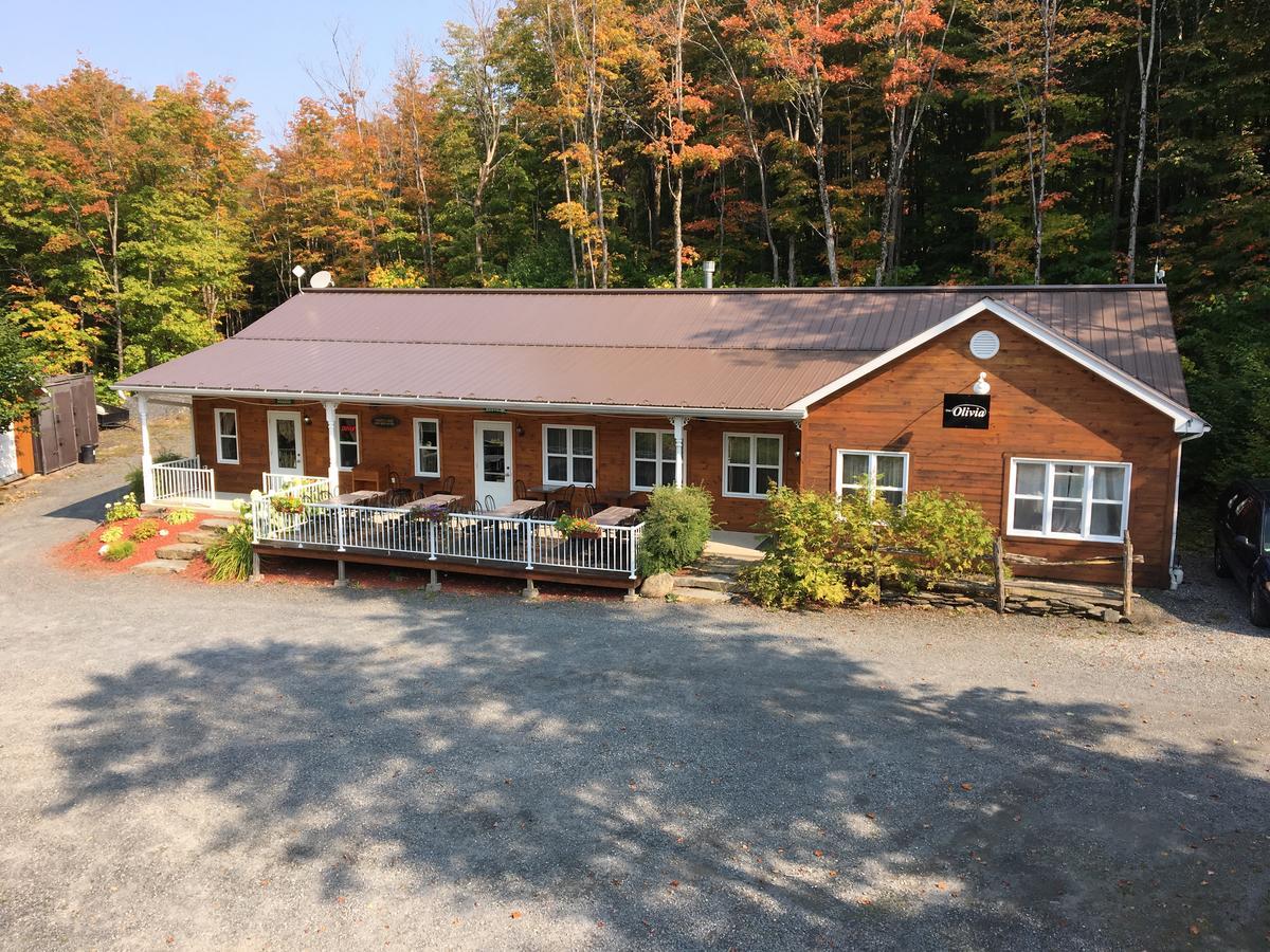Domaine Des Montagnais Villa Notre-Dame-Des-Bois Exterior foto