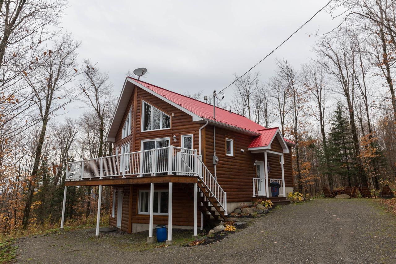 Domaine Des Montagnais Villa Notre-Dame-Des-Bois Exterior foto